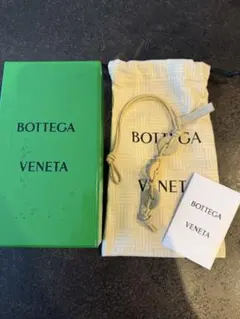 BOTTEGA VENETA レザーコインチャーム　ストラップ