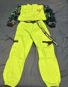 キッズ ネオンカラー スパンコール ジャケット　セットアップ