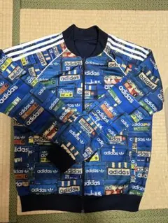 adidas original リバーシブル　ジャケット