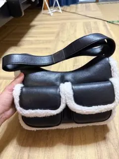 ボア ショルダーバッグ ブラック 韓国ファッション ミニバッグ 新品