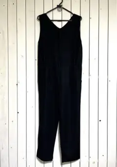 オールインワン ブラック Vネック Lサイズ