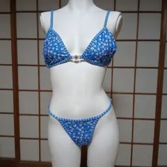青い花柄セパレート水着　新品　日本サイズMサイズ相当