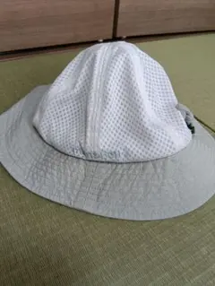 【中古】mont-bellキッズ夏用メッシュハット(ほぼ使用なし)のサムネイル