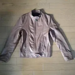 革ライダースジャケット