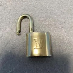ルイヴィトン カデナ パドロック 南京錠 ゴールド 鍵無し解錠済みNO.322③