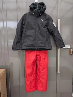 Mizuno スキーウェア 子ども用 赤黒　140cm