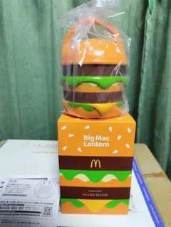 マクドナルド福袋 2025 ビッグマックランタン＆ポテトキャッチャー＆ポーチ