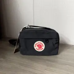 Item thumbnail for item 723f8437-c3ac-49f5-8268-be60db95a359