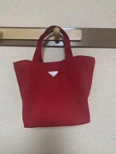 未使用　プラダノベルティ最新ロゴプレート付き/トートバッグ　箱付き