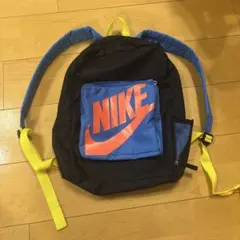 NIKE カラフルリュック