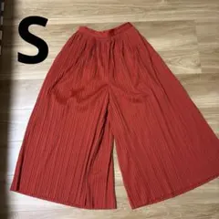 GU イージープリーツパラッツォパンツ Sサイズ