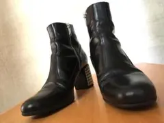 最終値引き済！サンローラン ヒールブーツ