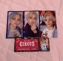 straykids スキズ circus フィリックス ピリ トレカ