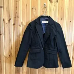 テーラードジャケット　長袖　ポケット付　スリット入　綺麗め　オフィス　日本製