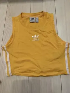 adidas タンクトップ　イエロー