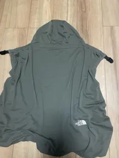The North Face フード付きスリングベビー　サンシェイドブランケット