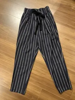 【VIS】　ビス　ハイウエスト　テーパード パンツ　リボン付き