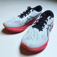 最終値下げ　アシックスNOVABLAST 3 25.0cm