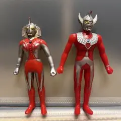 日本製 ウルトラマン フィギュア 2体セット