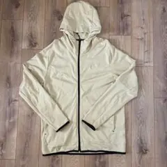 【海外定価約3万】NIKE テックフリース 軽量 フルジップ パーカー ベージュ