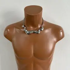 波状デザイン シルバーカラー金属ネックレス