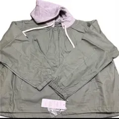 新品未使用 フード付きブルゾン カーキ LLサイズ　ライナー・フード取り外し可