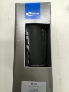 SCHWALBE KOJAK 35-559 26x1.35 タイヤ