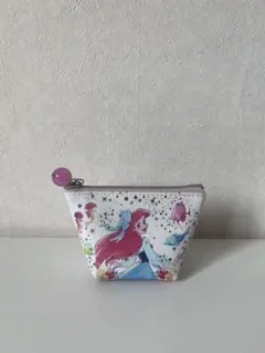 アリエルデザイン小型ポーチ　ディズニーストア