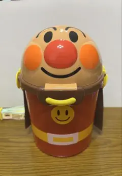 アンパンマンミュージアム　ポップコーンケース ストラップ付き