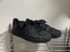 adidas superstarオールブラック　27cm
