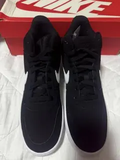 Nike ブラック/ホワイト ハイカットスニーカー