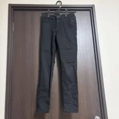 ユニクロ　スキニーパンツ ブラック