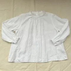 スタンドフリルブラウス