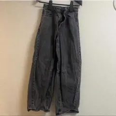 GU バレルレッグジーンズ　M