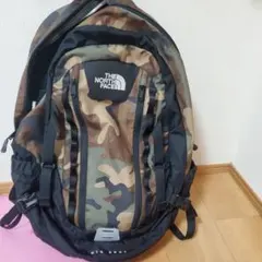 Item thumbnail for item 739065dc-6899-471a-8e78-b33933a7f59e