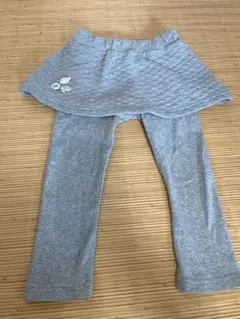 スカッツ スカート付きレギンス グレー 100 女の子　同梱200円