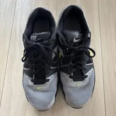 Nike Air グレー ブラック スニーカーのサムネイル