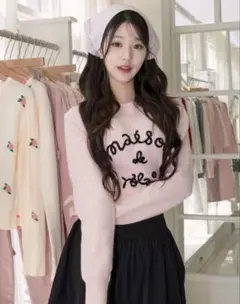 正規品美品✨️ rolarola ロラロラ レタリングニットive ウォニョン着用