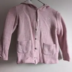 フード付きピンクパーカー