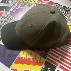 新品未使用♬ ルルレモンレディースキャップ　カーキ色　56cm！