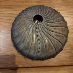 渦巻き模様の陶器