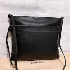 『超美品』LOEWE(ロエベ)ショルダーバッグ レザー ブラック