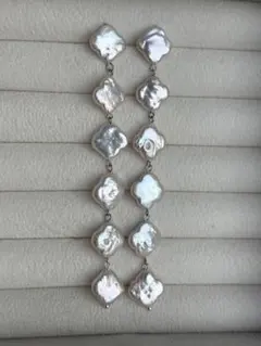 W 25淡水パール　メタリック　虹色　お花　クローバー　ロング　ピアス