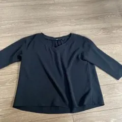 【UNIQLO】ブラック　ブラウス　Sサイズ　トップス