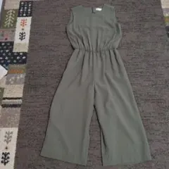 オリーブグリーン ノースリーブ サロペット