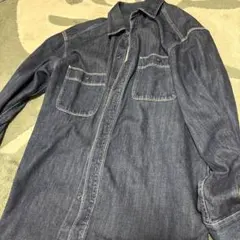 UNIQLO濃紺 デニムシャツ 長袖 2ポケット