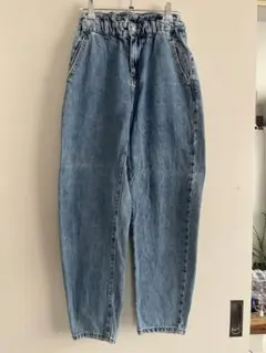 ZARA ハイウエスト デニムパンツ