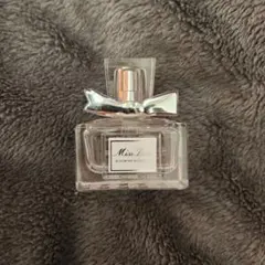 匿名配送　ミスディオール　ブルーミングブーケ　5ml