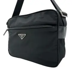 【極美品】プラダ ショルダーバッグ カメラバッグ ナイロン×レザー 極美品】PRADA プラダ ショルダーバッグ カメラバッグ ナイロン