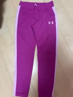 Under Armour ピンクレギンス